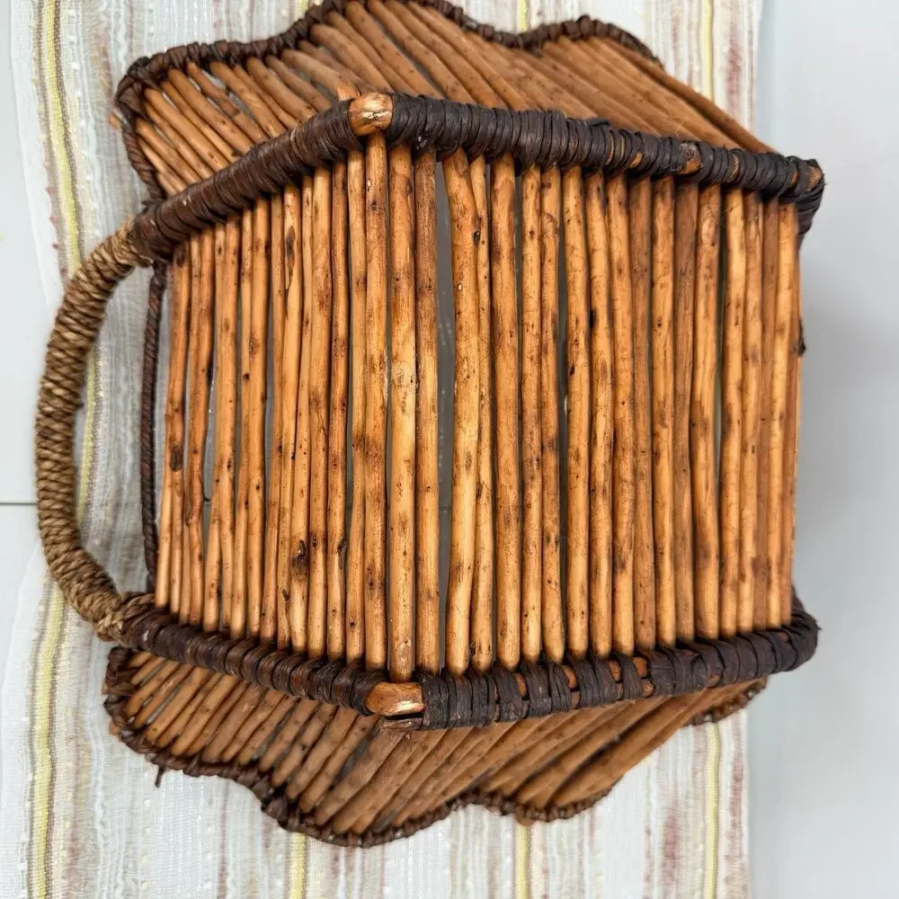 Vintage Bamboo Wood Woven Bread Fruit Basket Table Centerpiece Handles 14.5